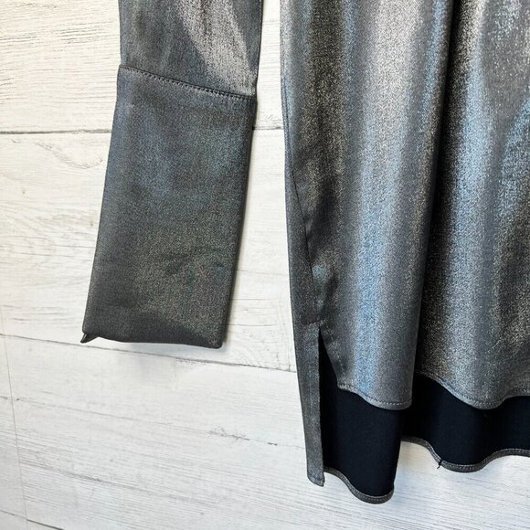 Pamela Dennis Top Womens Size Small Silver Long Sleeve Skull Button on Sleeves - Picture 6 of 15